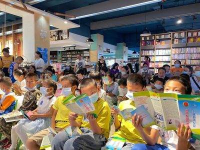 用未成年人喜聞樂見的方式&ldquo;一站式&rdquo;護(hù)苗